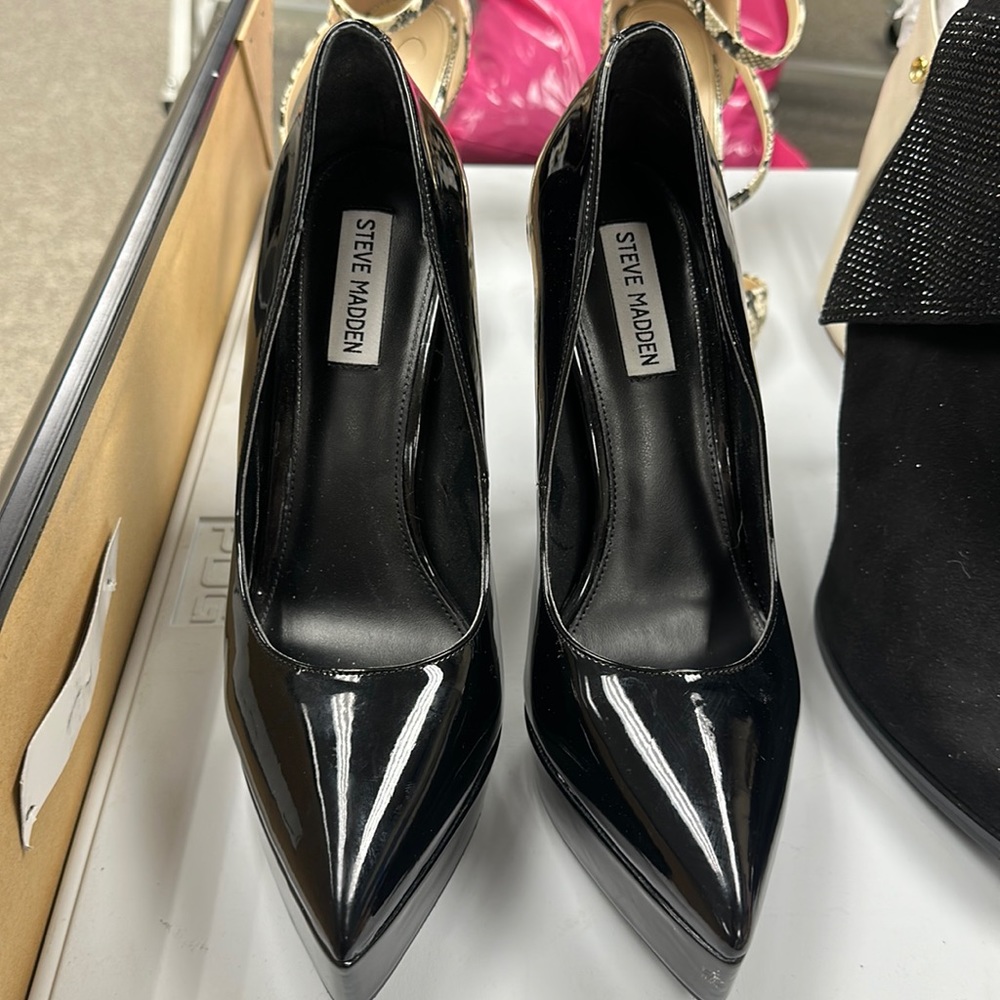 Black Patent Leather Heels 9.5M